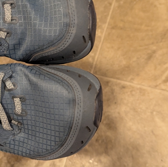 Altra Shoes For Women Size 6.5 - Picture 4 of 7